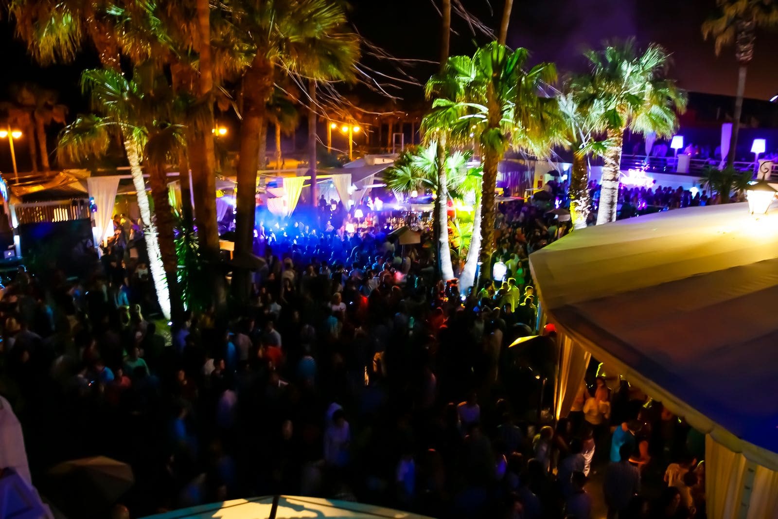 Dónde salir en Valencia con 30, 40 o más: discotecas, tardeos y remember