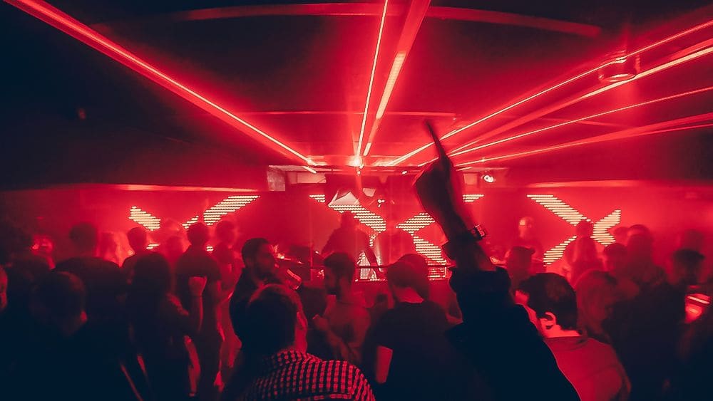 Discotecas en Ruzafa: electrónica, indie y clubs del barrio